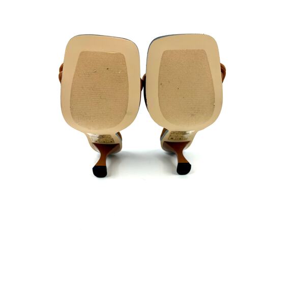 Journee Collection Women Addriel Square Toe Dress Sandals Heels Tan Size 6
NWT - Picture 6 of 6